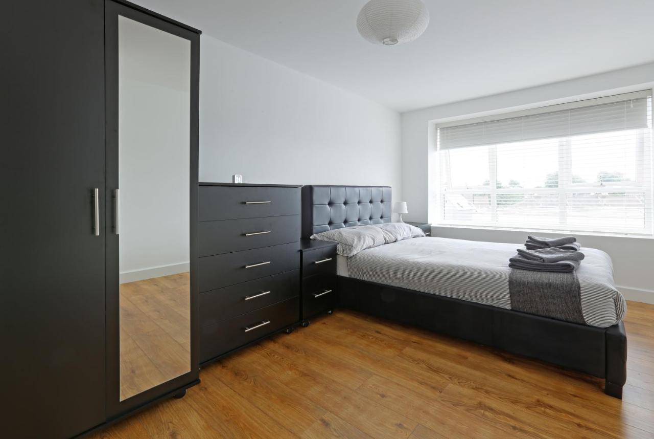 Radalco Apartments Hounslow Exterior foto