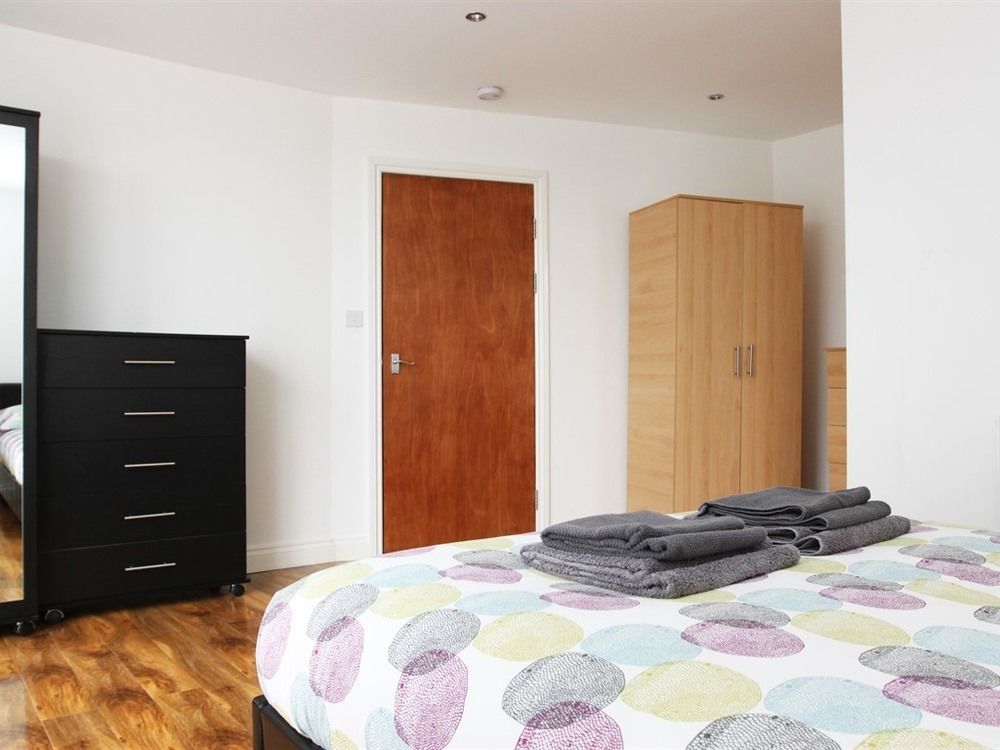 Radalco Apartments Hounslow Exterior foto